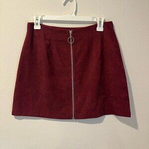 Elegant Burgundy Zipper Skirt
